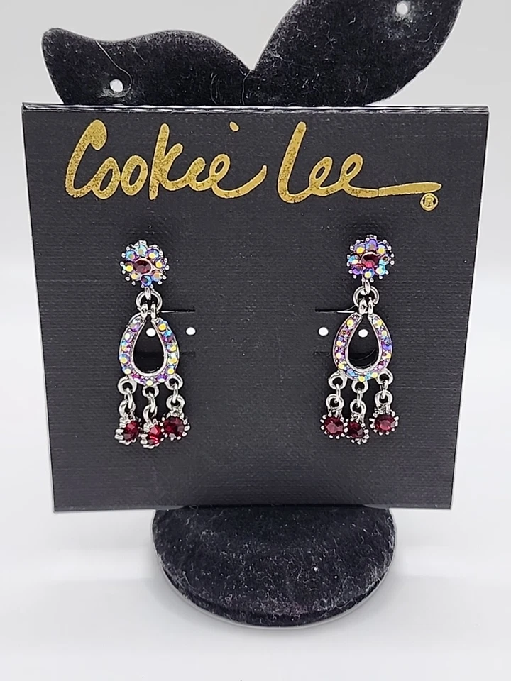 Pendientes perforados Cookie Lee 1,5" rojo claro aurora boreal nuevos con etiquetas Foto 4 de 4