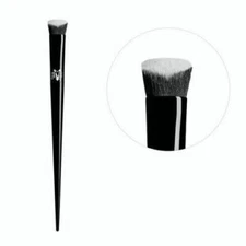Kat Von D Concealer Brush #40, Brand New Lock It Collection by KVD Beauty!