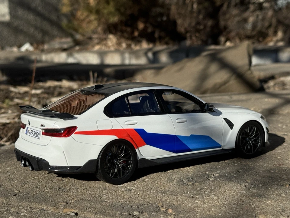 1/18 BMW G80 M3 Alpine White M Performance Parts Top Speed Resin - Image 4 of 4