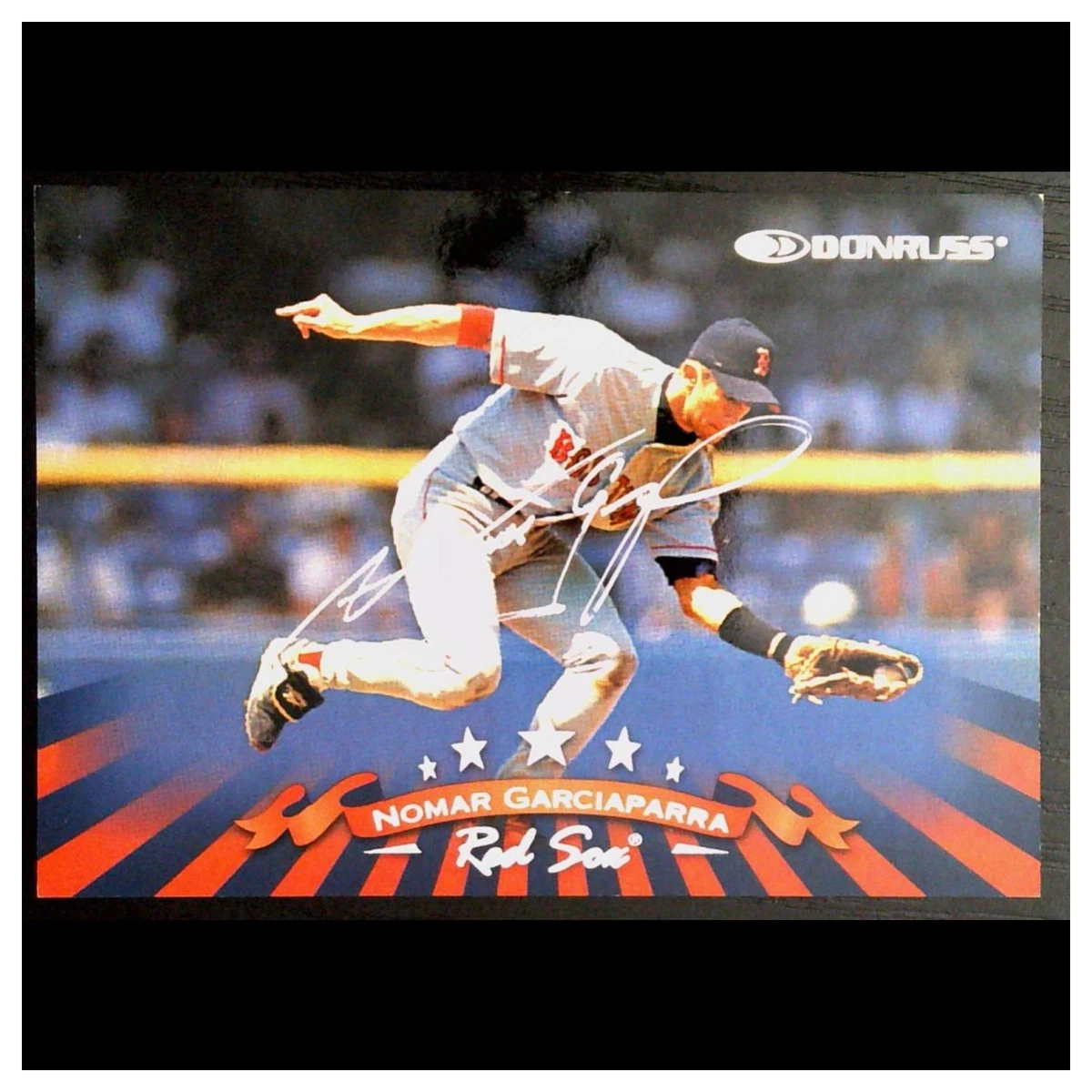 Donruss Nomar Garciaparra Autographed Baseball Sports Trading 