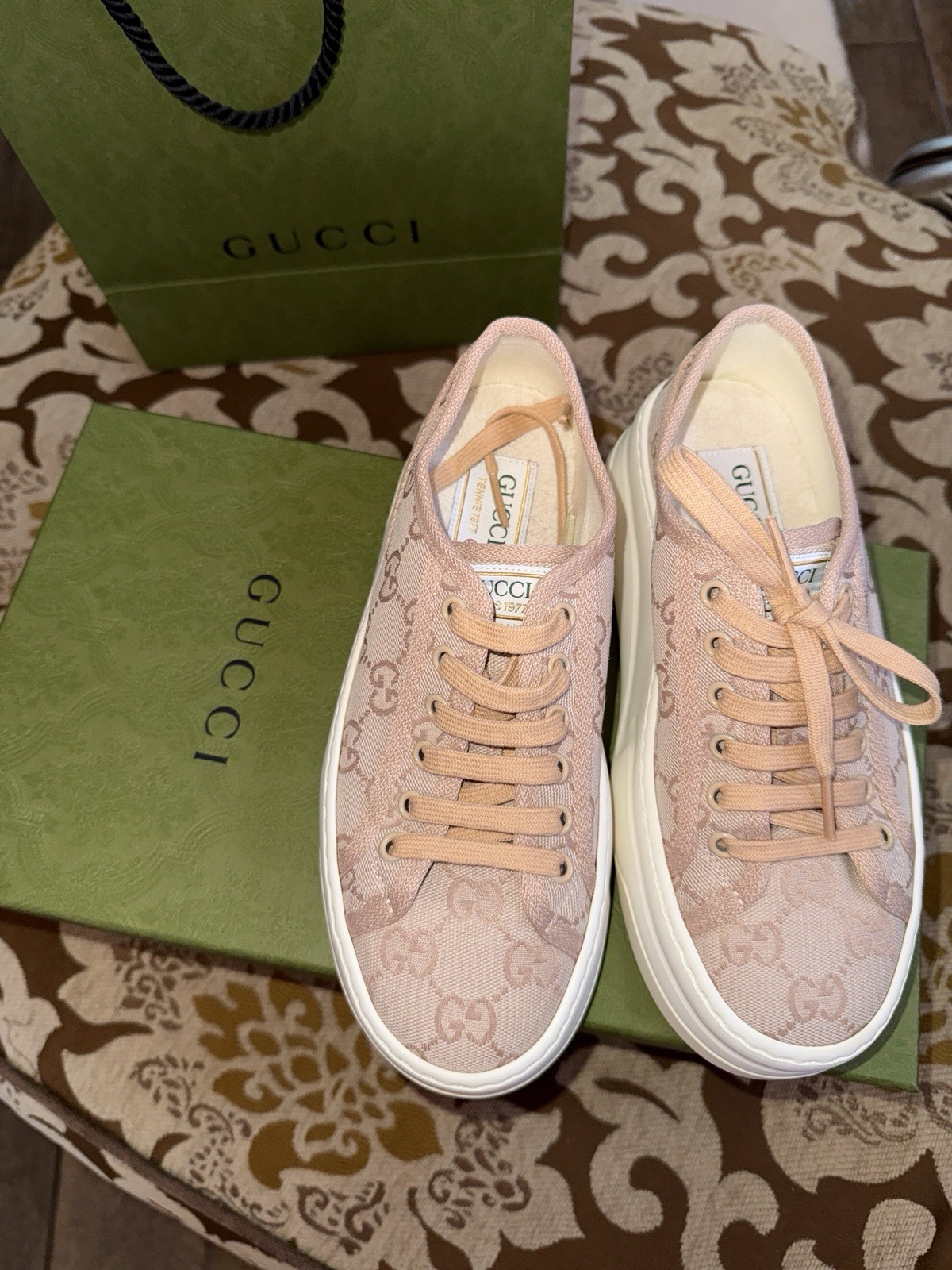 Authentic Gucci Treck Pink Platform Sneakers 36 u… - image 4