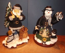 2 - Oakland Raiders Christmas Figurines - The Memory Company - Santa & Snowglobe