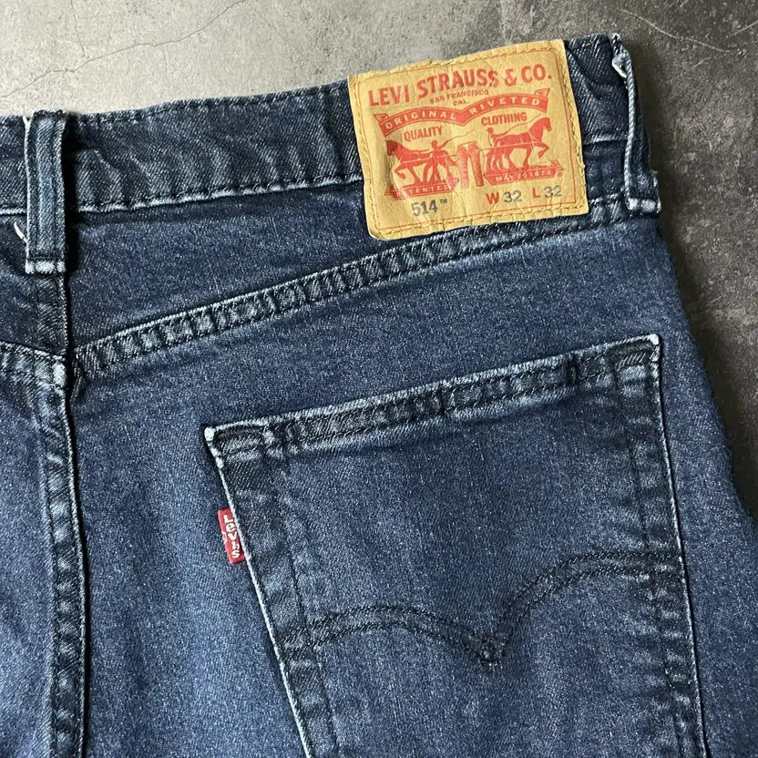 Levi's 514 Vintage Straight Fit Denim Pants thumbnail 3