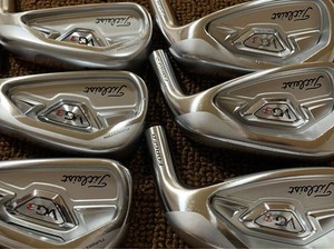 Titleist VG3 アイアン6本セット Raune i105 S s-l400.jpg
