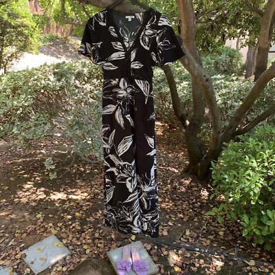 black red floral maxi dress Bergamot | Black AND RED Floral Print Satin Sweetheart Maxi Dress