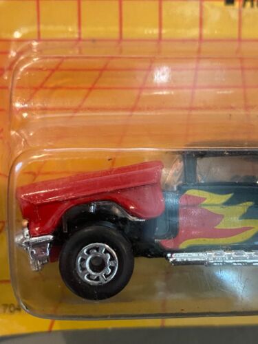 1992 Matchbox '57 Chevy MB4 w/ Moving Parts - Picture 4 of 6