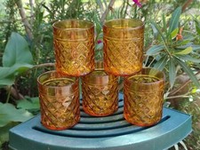 5 ANCIENS VERRES PRESSÉS MOULÉS COULEUR AMBRE SIGNÉS PERNOD SA