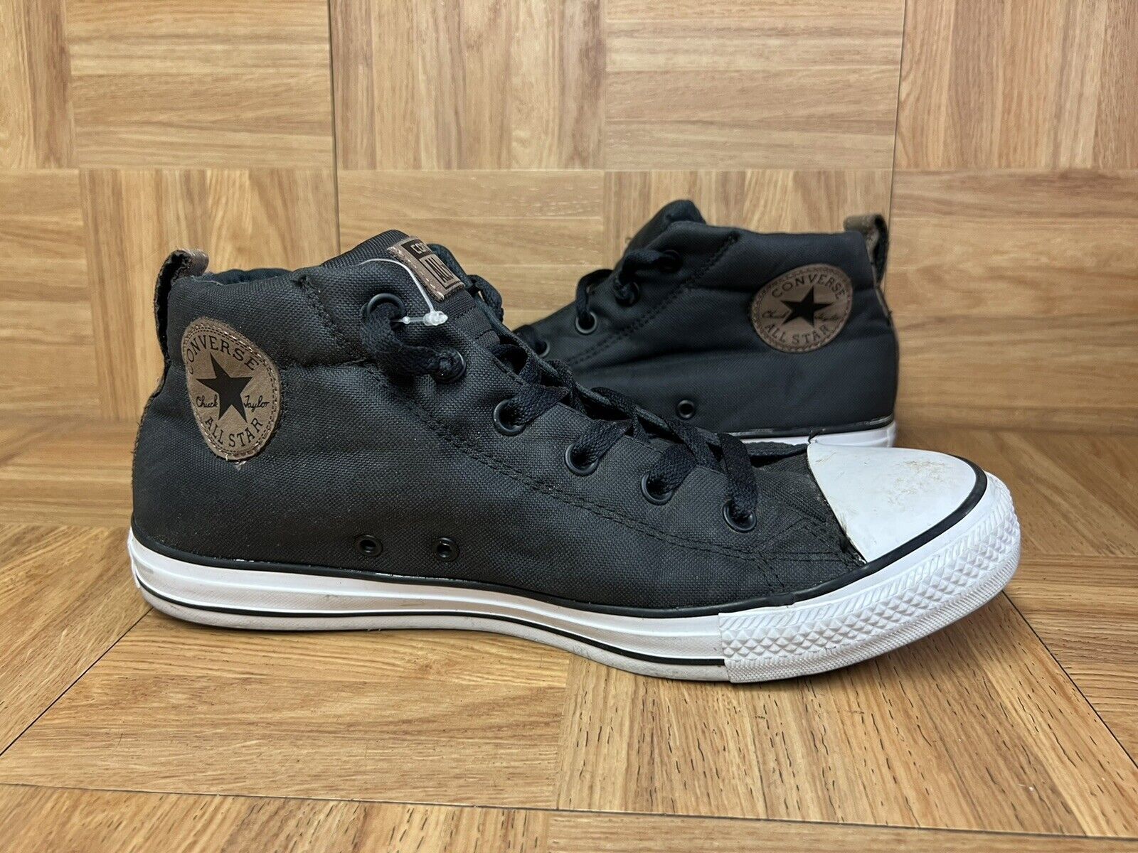 RARE🔥 Converse Chuck Taylor All Star Street Mid Top … - Gem