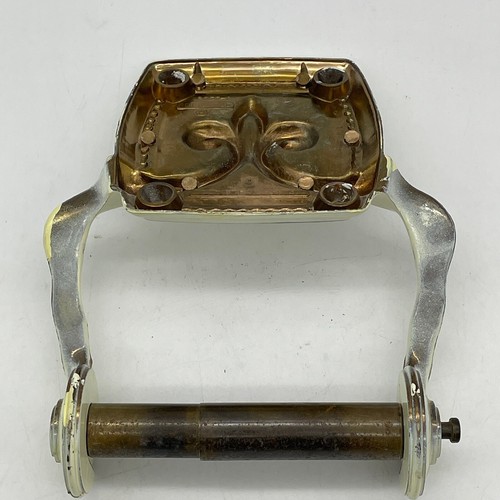 Vintage French Provincial Off White & Gold Toilet Paper Holder - 1973 Canada - Picture 2 of 4