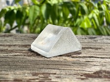 Premium Optic Glass Prism - Perfect for Artisanal Creations, Jewelry, and Crafts