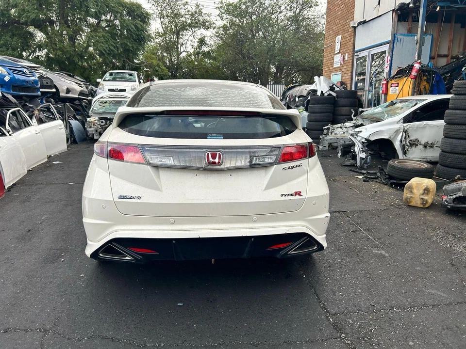 HONDA CIVIC ENGINE PETROL, 2.0, K20Z4, TYPE R, 8TH GEN (VIN SHHFN2), 06/07-12/11 - image 3 of 4