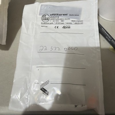 IFM EFECTOR IGS213 INDUCTIVE PROX SWITCH 1052343452