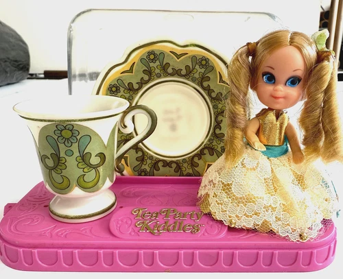 Vintage 1967 MATTEL Liddle Kiddles LADY LACE Doll Tea Party Set