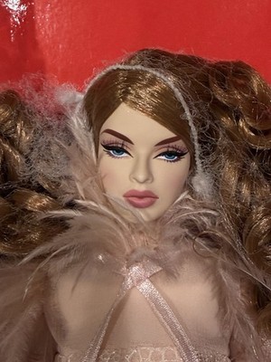 Go North! Isha IFDC Exclusive NU Fantasy Integrity Toys Doll NRFB LE 300