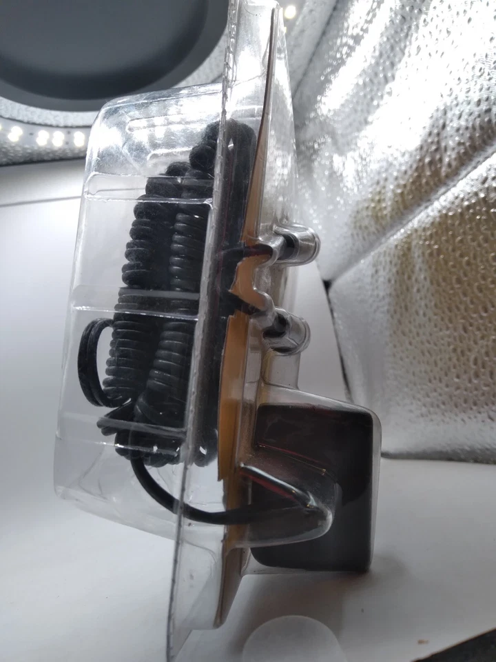 SGRL 2000 Game Boy Color Pocket Car Adapter 1 or 2 Player Sealed 12V 9 ft. RARE - Image 3 of 3