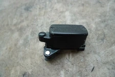 16 HONDA CBR 650 FRONT BRAKE MASTER CYLINDER E-4983