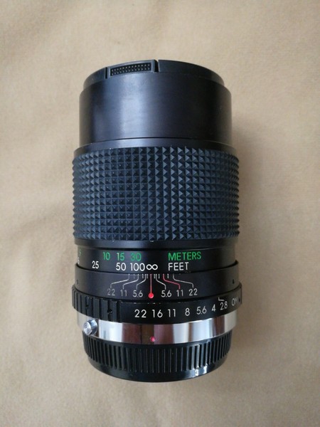 Vivitar 135mm f2.8 Olympus OM sn: 822.267