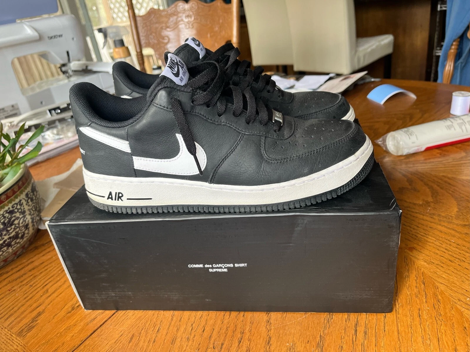 Taille 10.5   CHEMISE Supreme x Comme des Garçons Air Force 1 Bas Noir