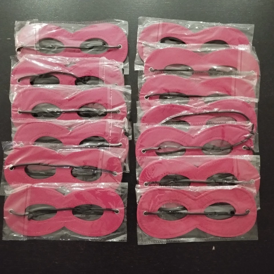 Masque de carnaval en feutrine rose fushia - idéal déguisement fête anniversaire - Photo 2/2