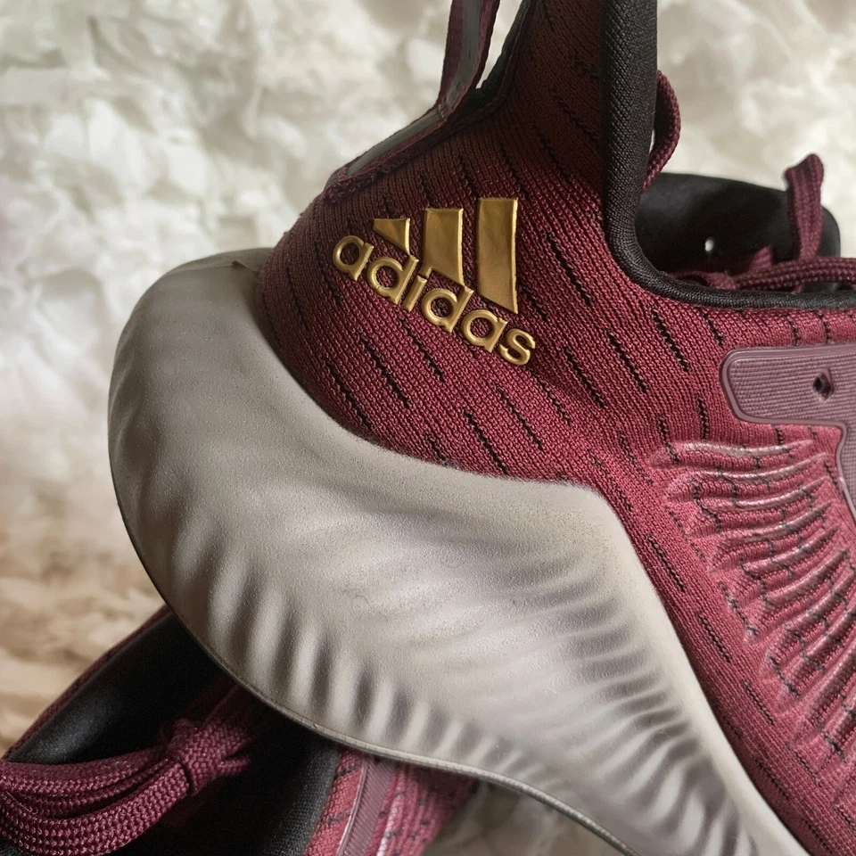 Adidas Alphabounce Beyond Zapatos Deportivos para Correr Granate-Dorado Metálicos Hombres Talla 6.5 Foto 4 de 4