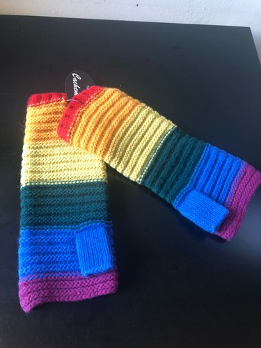 NEW PORTOLANO RAINBOW CASHMERE KNITTED FINGERLESS GLOVES ONE SIZE - Picture 3 of 3