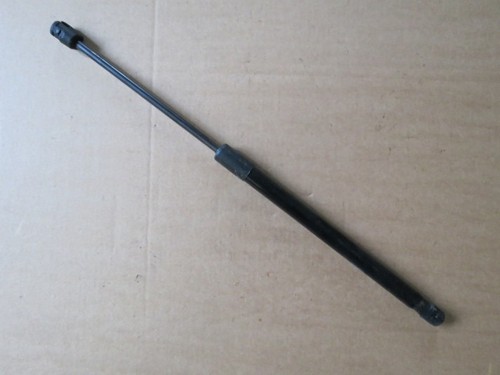 Original VW Scirocco Facelift Gasdruckdämpfer für Heckklappe A38959 1k8827550c