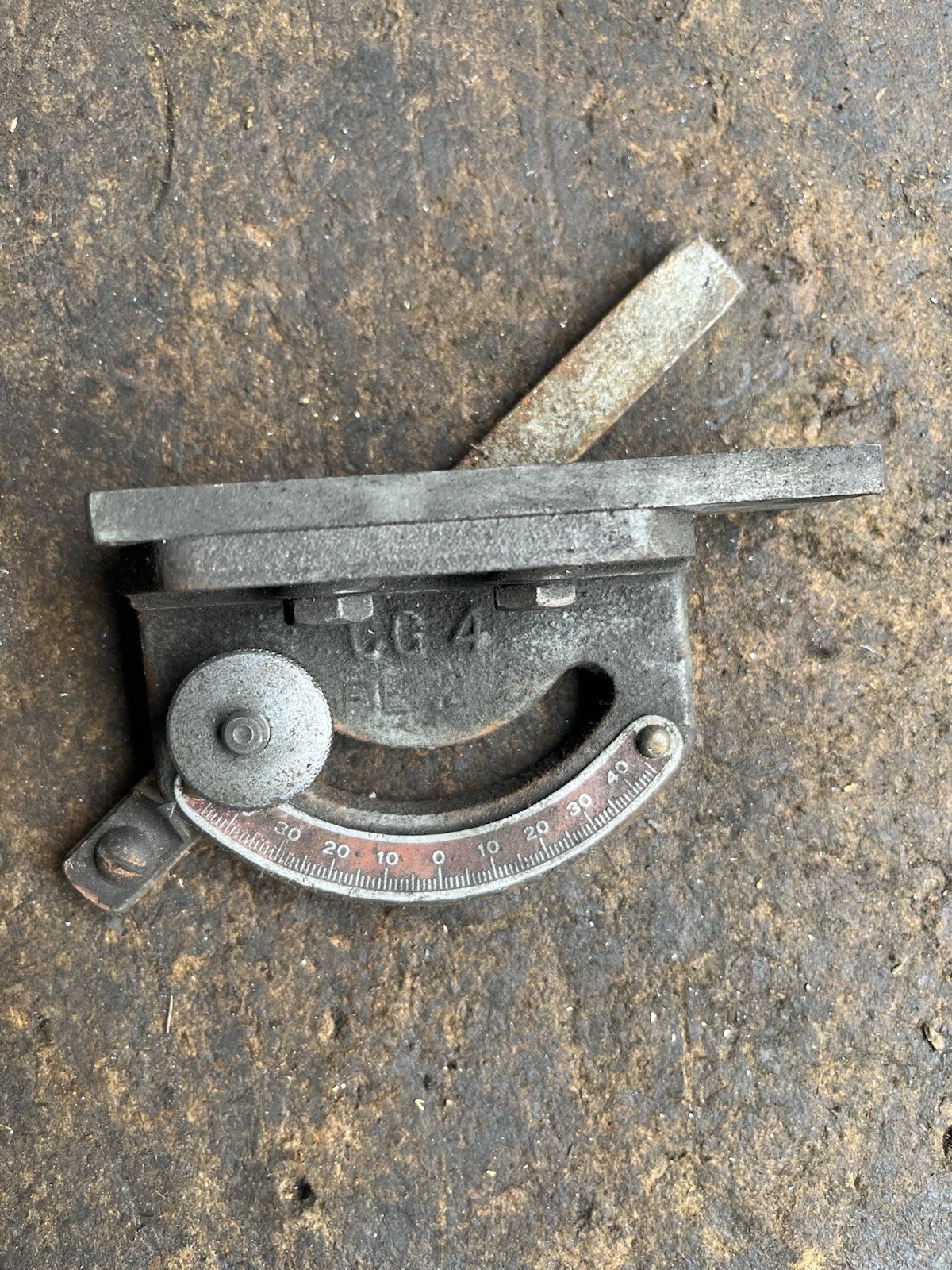 Vintage Delta CG-4 Small Miter Gauge - Poor Condition but do