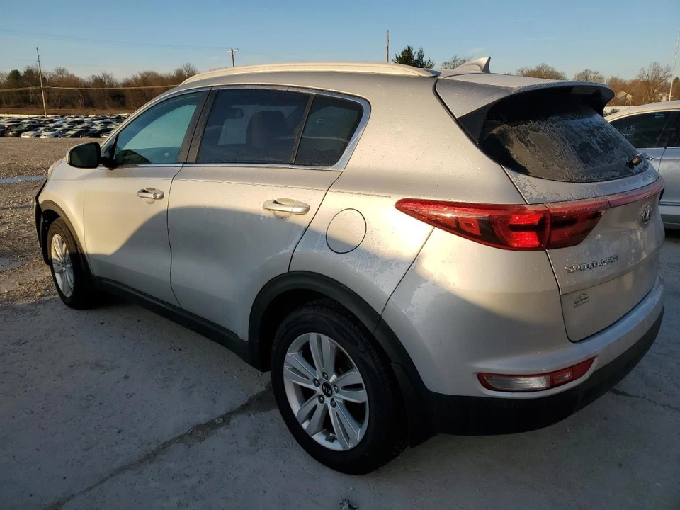 Б/у генератор переменного тока подходит: 2017 Kia Sportage 2,4 л ID 373002G051 класс A - Изображение 2 из 4