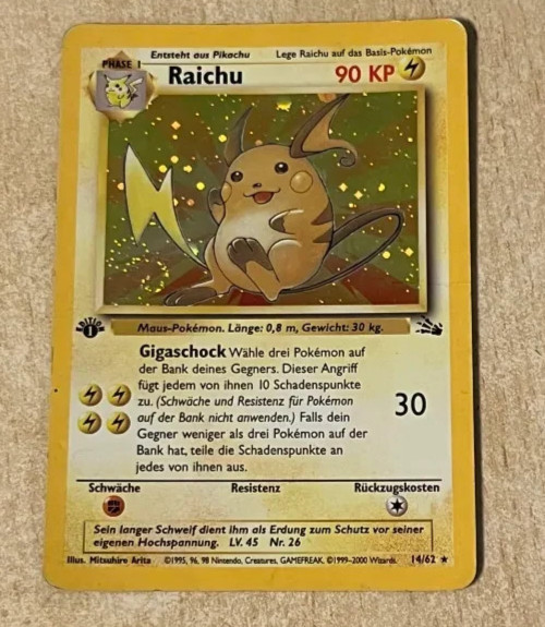 Raichu Holo 1. Edition | 14/62 Fossil Edition | Deutsch | Heavily Played