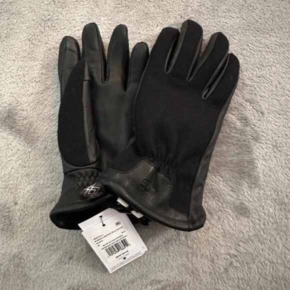 NWT Ugg Wool Leather Black Tech Gloves Women's MEDIUM