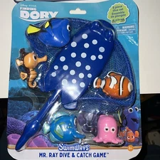 SwimWays Disney Finding Dory Mr. Ray Dive and Catch Game, Bath Toys NEW