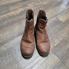 Womans Boots Eastland Ida Chelsea Boot Size 7...