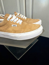 VANS Men's Tan Suede Lace-Up Low Top Sneakers White Rubber Sole Round Toe