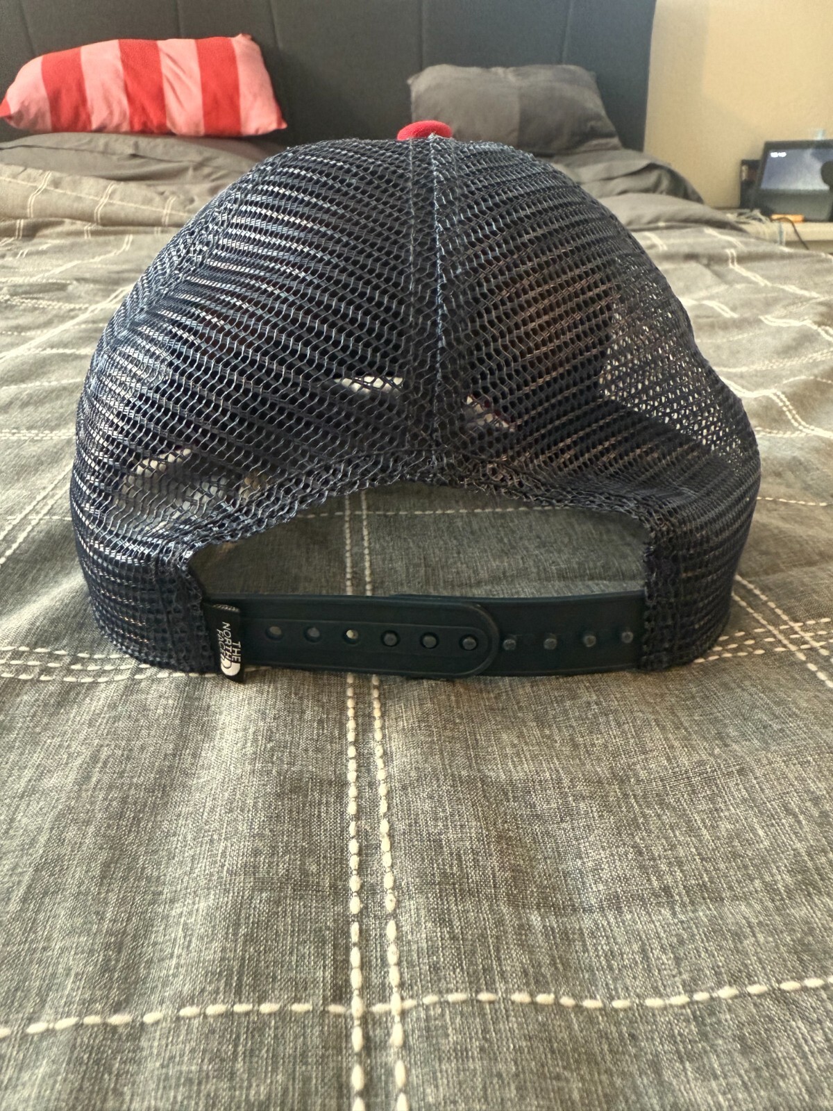 Picture 2 of 3