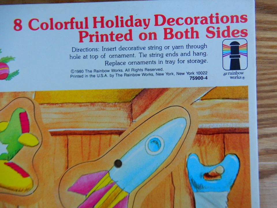 Rainbow Works 8 piece Christmas Tray Puzzle and Holiday Ornaments 1980 unique - Image 2 of 4