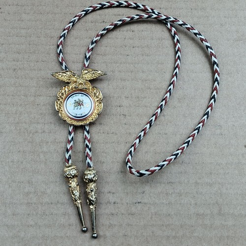 1976 PATRIOTIC SHRINERS MASONIC SPIRIT OF '76 Bolo Tie Eagle Red White Blue Vtg - 第 1/18 張圖片