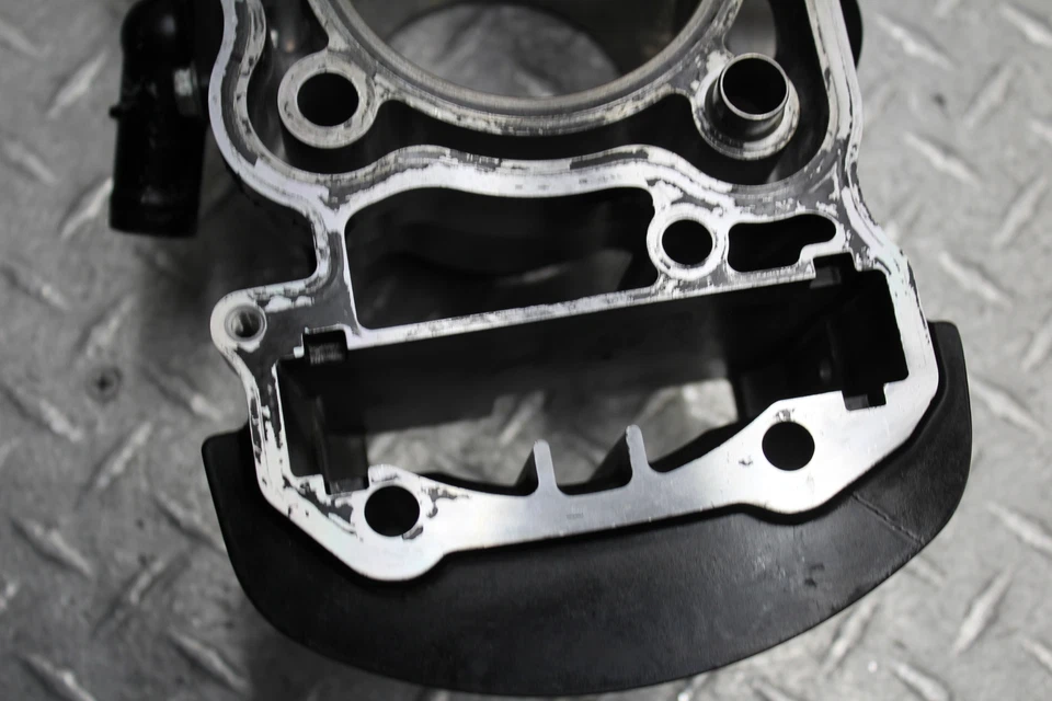 Honda Shadow Spirit 750 VT750DC 2005 motor pistón cilindros bloque jarra Foto 4 de 4