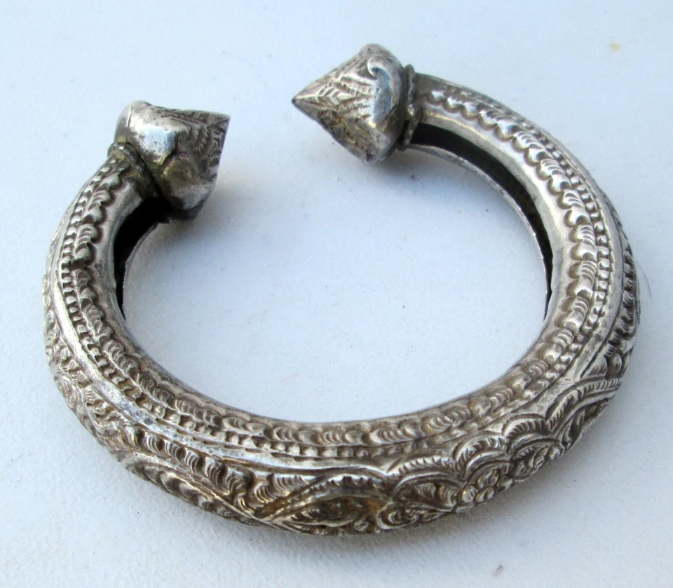 超级罕见! 古董掸山部落男女通用银色可调节手链手工制作 — 第 2/3 张图片