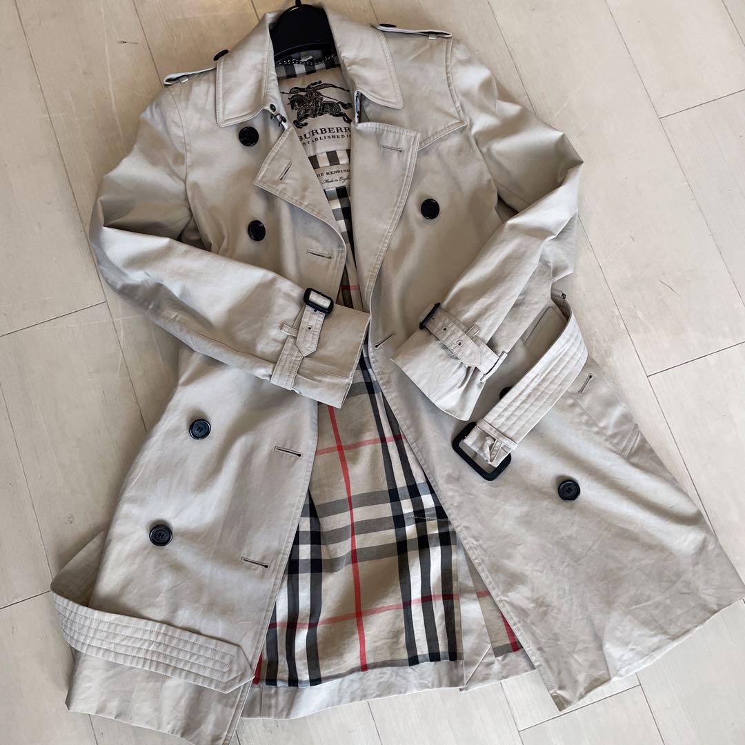 Burberry Kensington Trench Coat Women's
