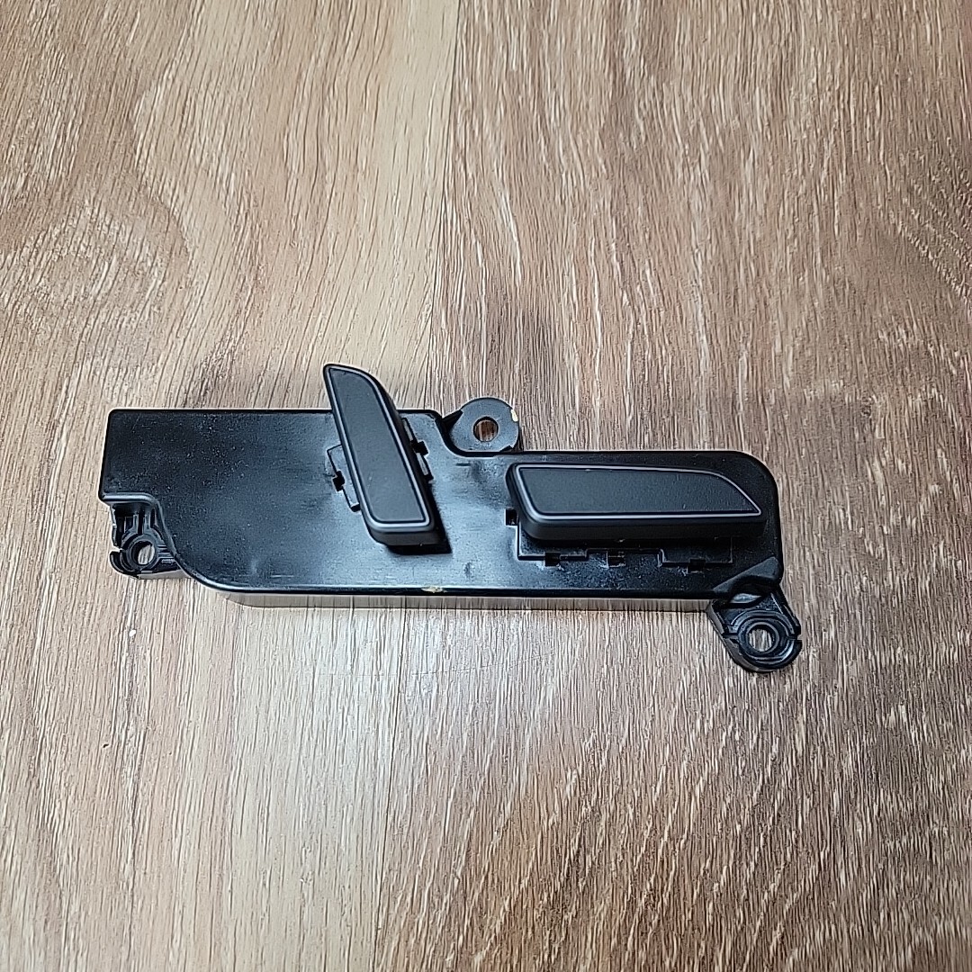 TESLA MODEL Y 3 Seat Switch Controller Adjuster Right Passenger Side 1786322-00-image