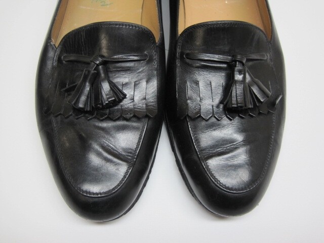 Salvatore Ferragamo Black Leather Tassel Kiltie Loafer Men display picture 1