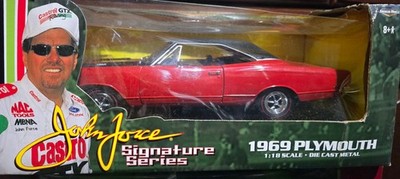 1/18 ERTL 1969 PLYMOUTH HEMI 426 JOHN FORCE SIGNATURE SERIES LIMITED RED DIECAST