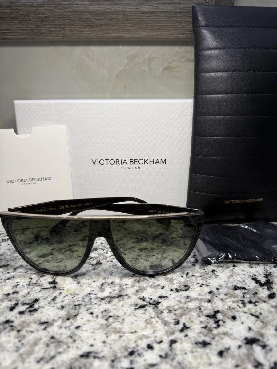 DVB VICTORIA BECKHAM GREEN/LIME OVERSIZE SUNGLASSES Victoria Beckham shows us why those zingy shades are  main image 3