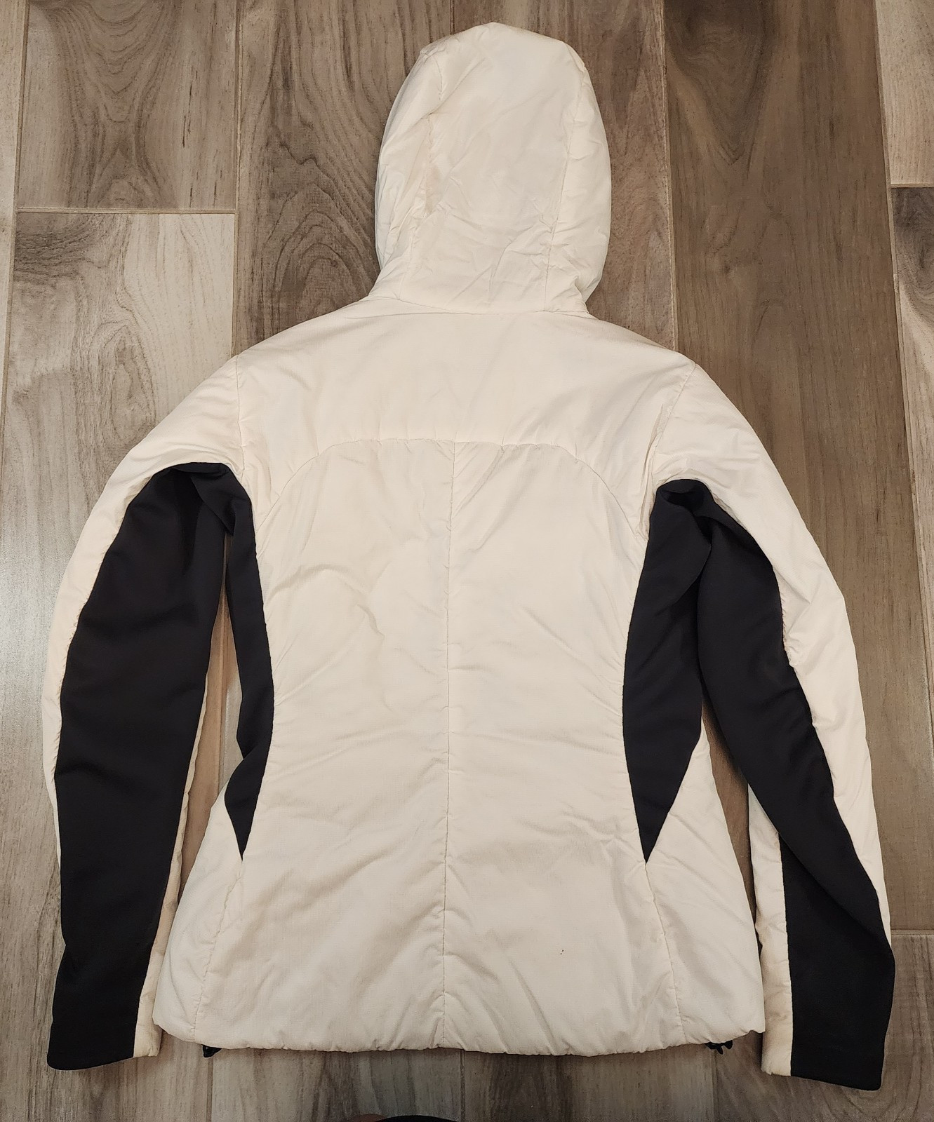 ARC'TERYX Arcteryx Ceva Puffer Jacket donna M leggero full zip bianco nero capospalla