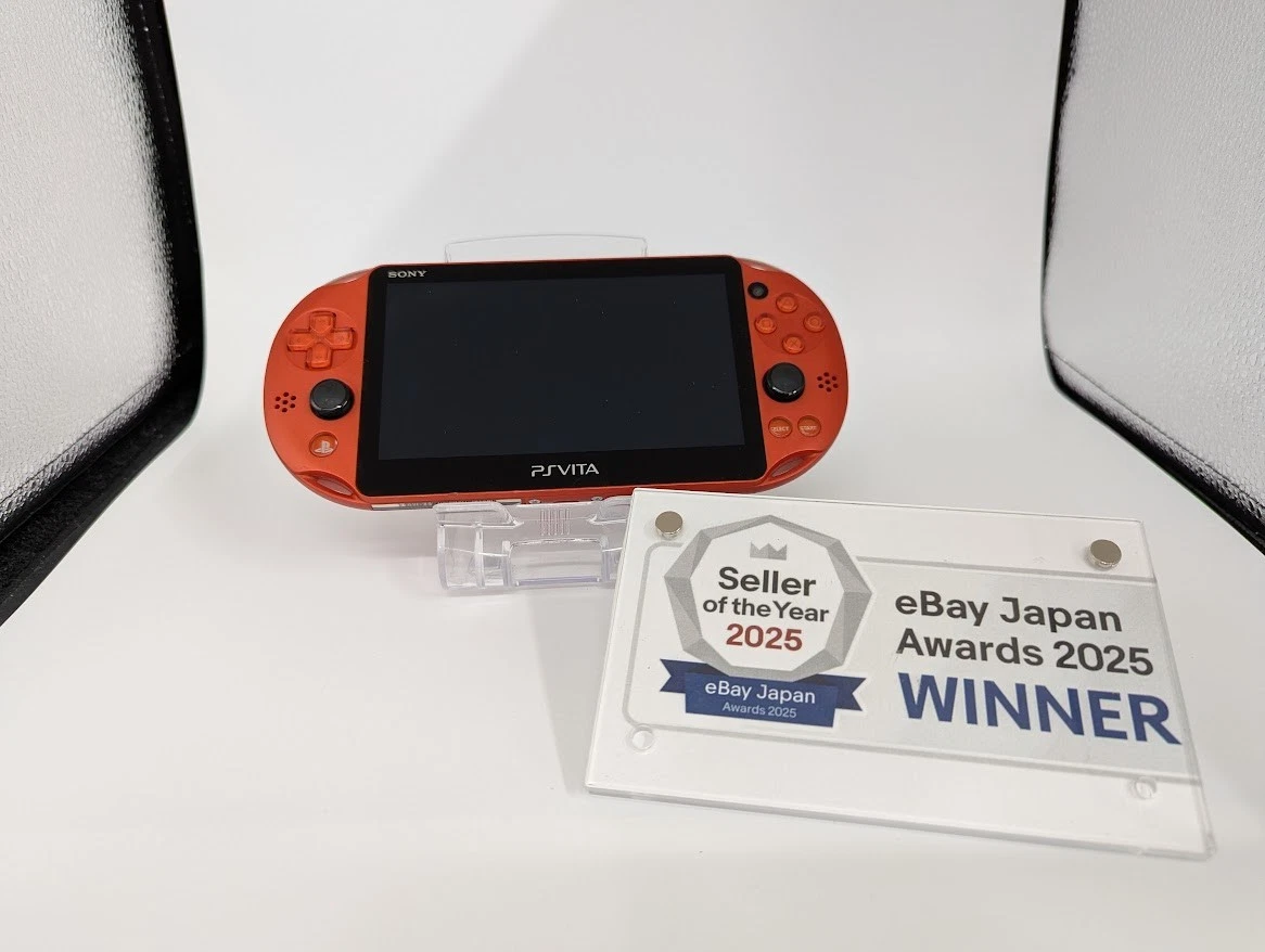 Sony PS Vita - PCH-2000 NTSC-J (Japan) Video Game Handheld Systems
