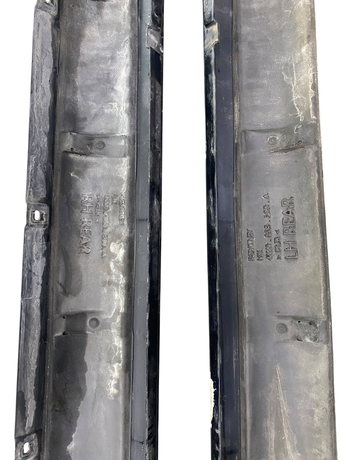 2013-2019 BENTLEY FLYING SPUR 4W 223B RIGHT & LEFT LOWER SKIRT ROCKER MOULDING