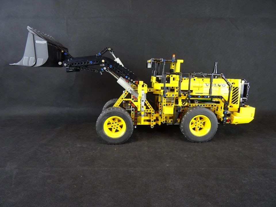 Lego Technic Modell - Radlader - Batteriebox und Fernbedien. - funktionsf. - #6 - Bild 2 von 4