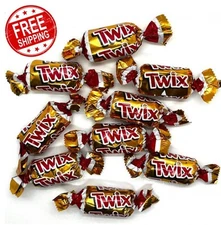 TWIX Minis – Crunchy Cookie Caramel Covered in Milk Chocolate Candy Bars