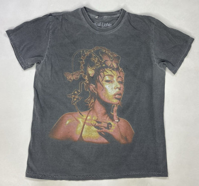 Kali Uchis Red Moon In Venus Tour Graphic T-shirt Women Medium Music