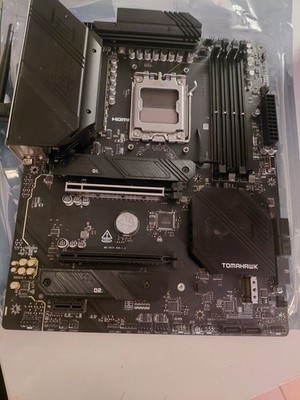 MSI MAG B650 TOMAHAWK WiFi AM5 ATX AMD Mainboard